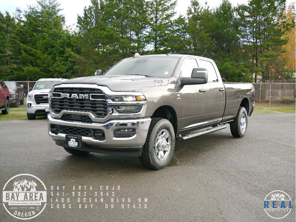 2026 RAM 3500 Tradesman Crew Cab LB 4WD