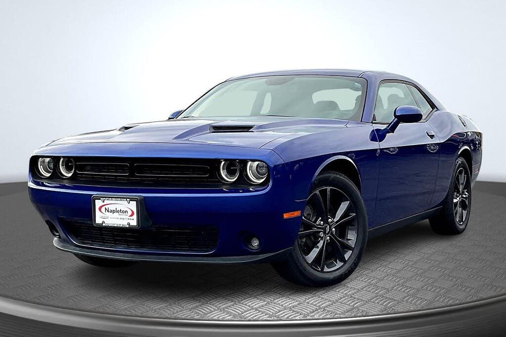2020 Dodge Challenger SXT AWD