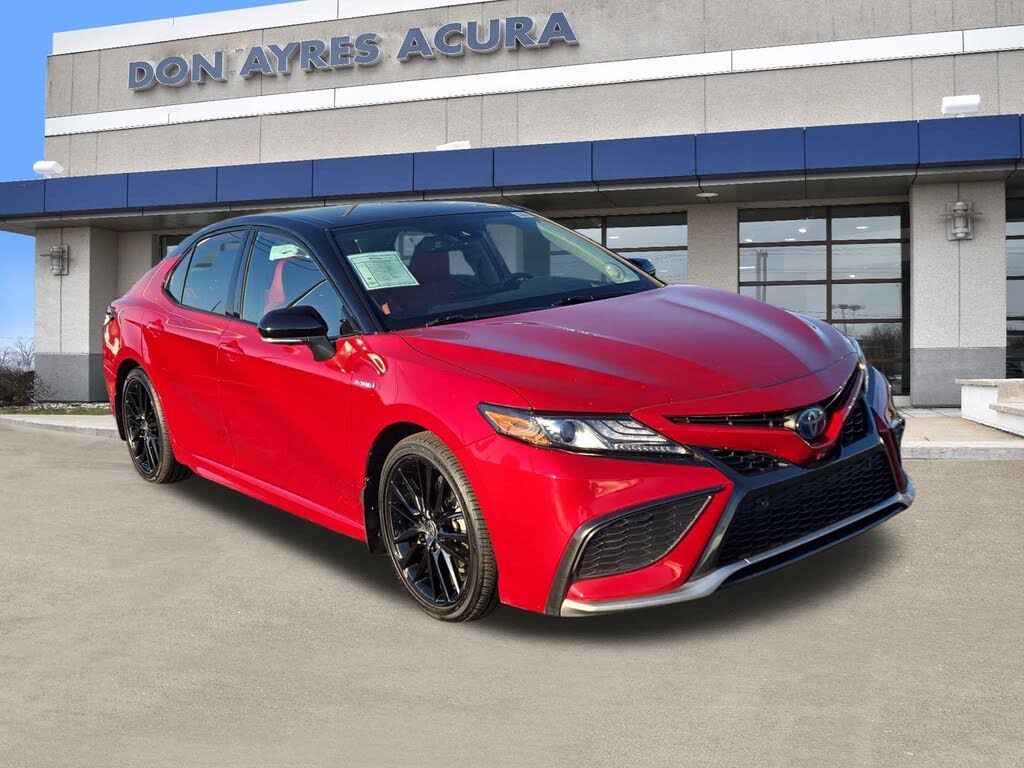 2021 Toyota Camry Hybrid XSE FWD