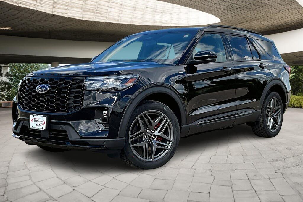 2025 Ford Explorer ST-Line AWD