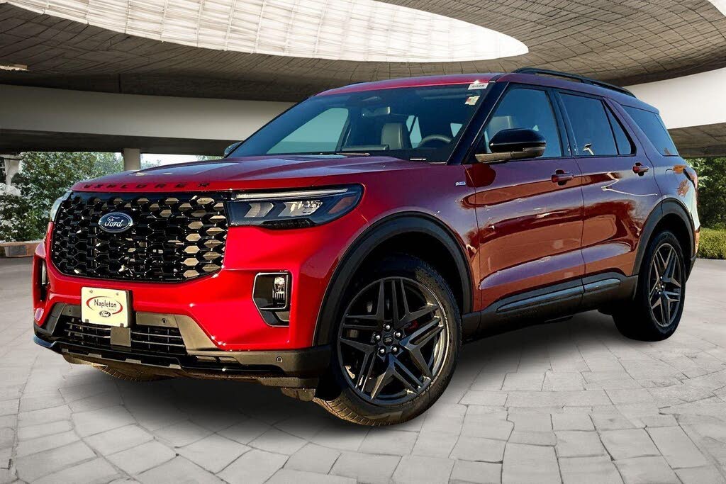 2026 Ford Explorer ST-Line AWD