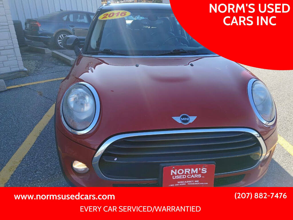 2016 MINI Cooper 4-Door Hatchback FWD