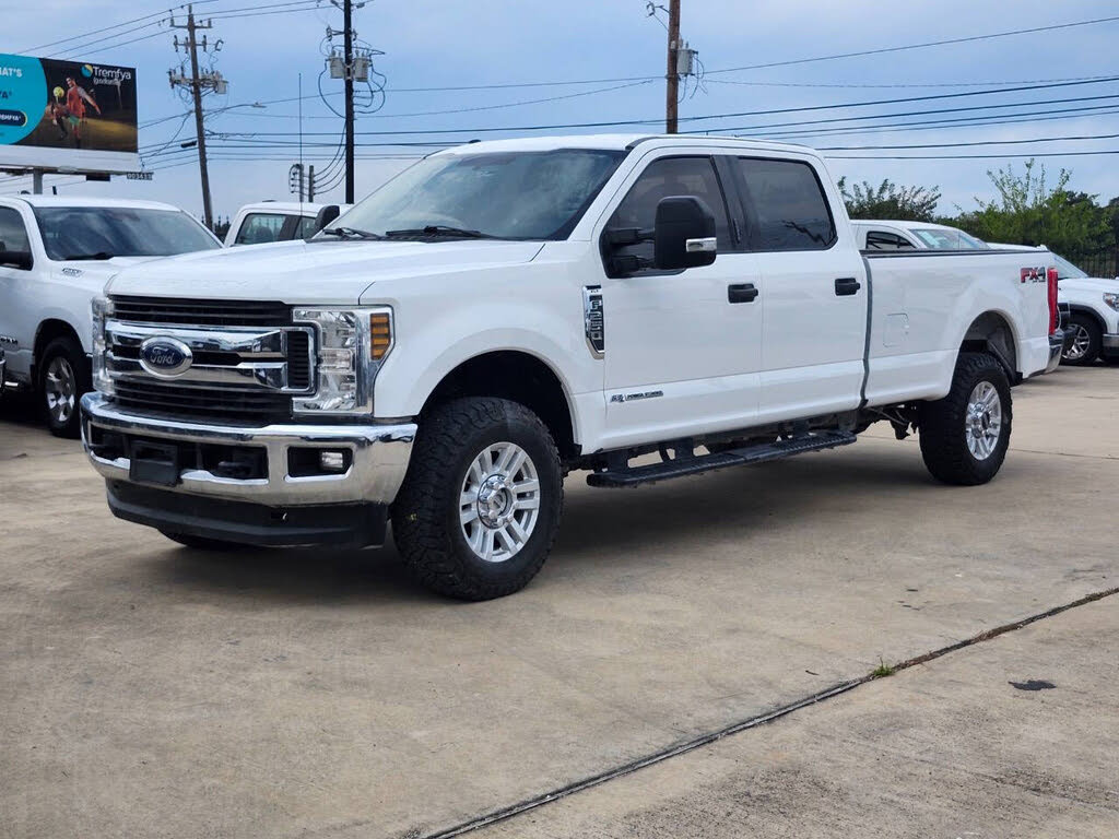 2019 Ford F-250 Super Duty XLT Crew Cab LB 4WD