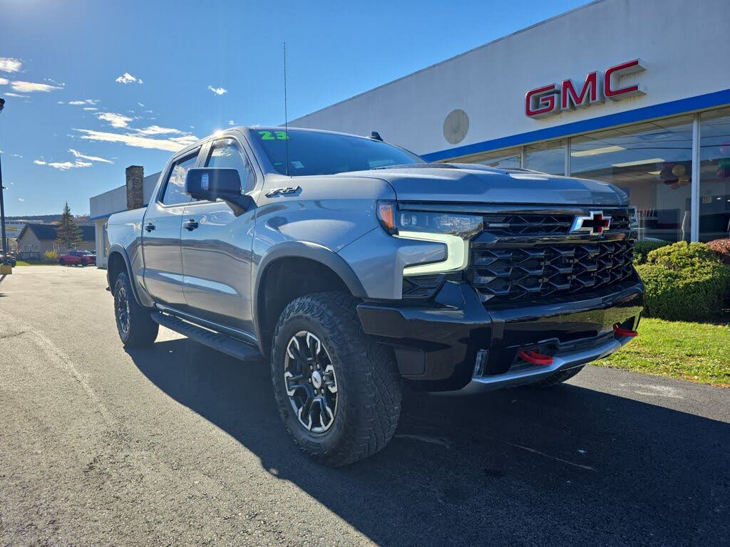 2023 Chevrolet Silverado 1500 ZR2 Crew Cab 4WD