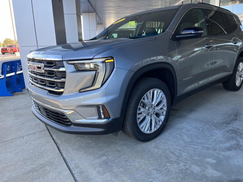 2026 GMC Acadia Elevation FWD