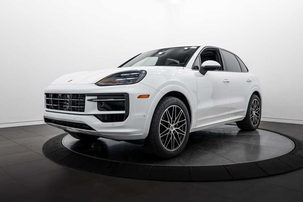 2026 Porsche Cayenne AWD