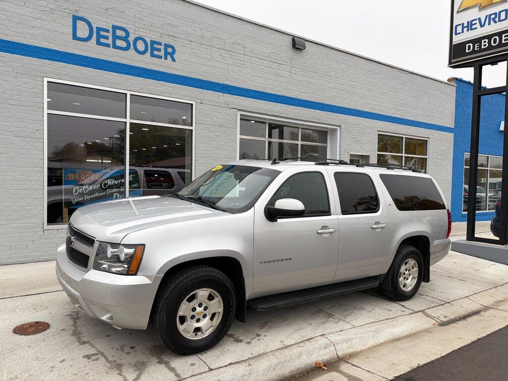 2010 Chevrolet Suburban 1500 LT 4WD