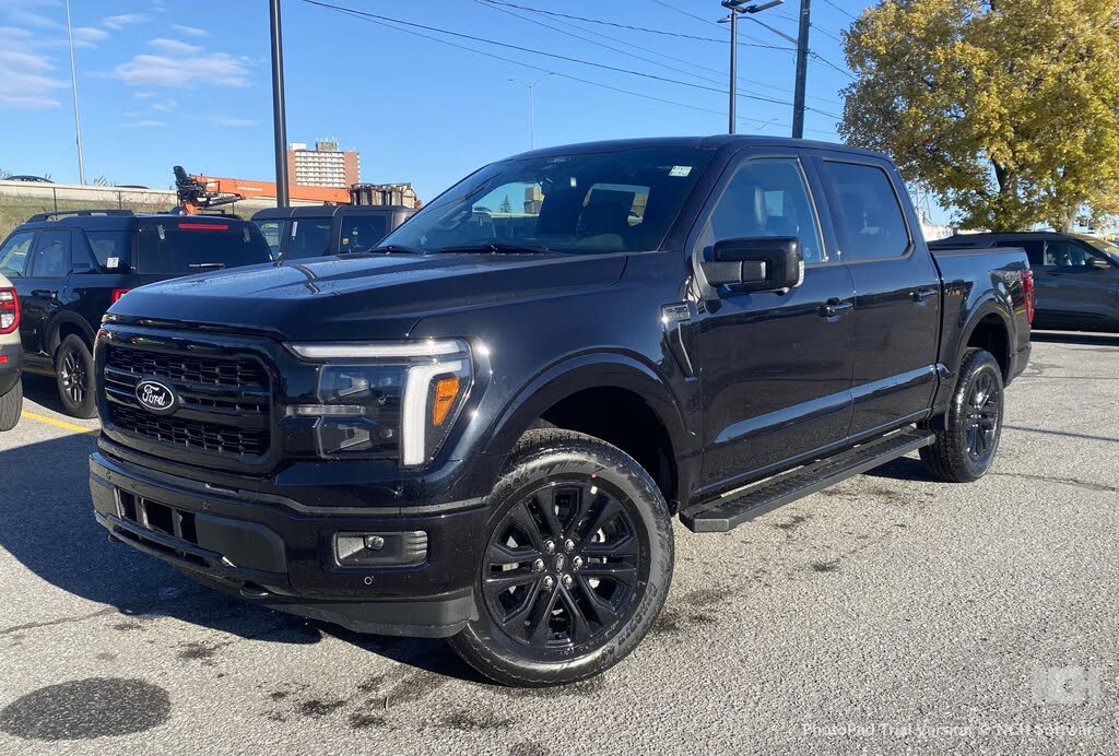 2025 Ford F-150 Lariat SuperCrew 4WD