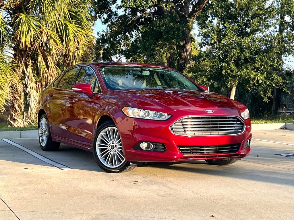 2015 Ford Fusion SE