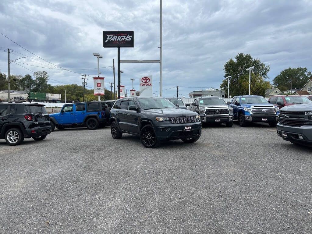 2018 Jeep Grand Cherokee Altitude 4WD