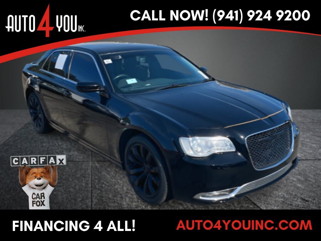 2019 Chrysler 300 Touring RWD