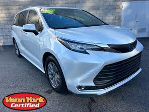 Toyota Sienna XLE 7-Passenger FWD