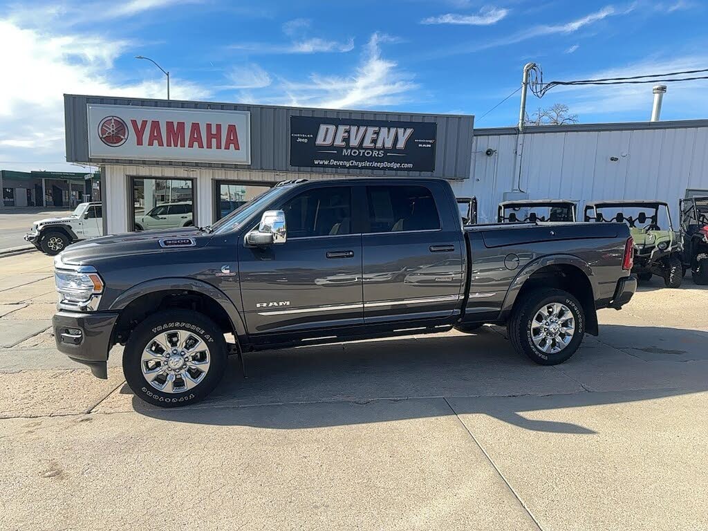 2023 RAM 3500 Limited Crew Cab 4WD