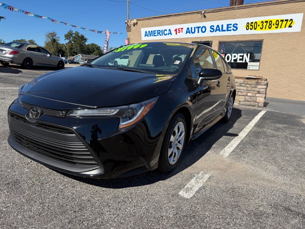 2024 Toyota Corolla LE FWD