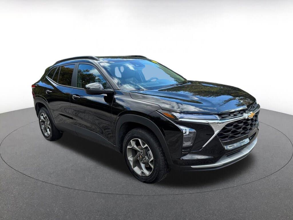 2025 Chevrolet Trax LT FWD