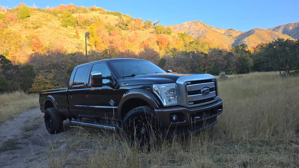 2013 Ford F-350 Super Duty Platinum Crew Cab 4WD