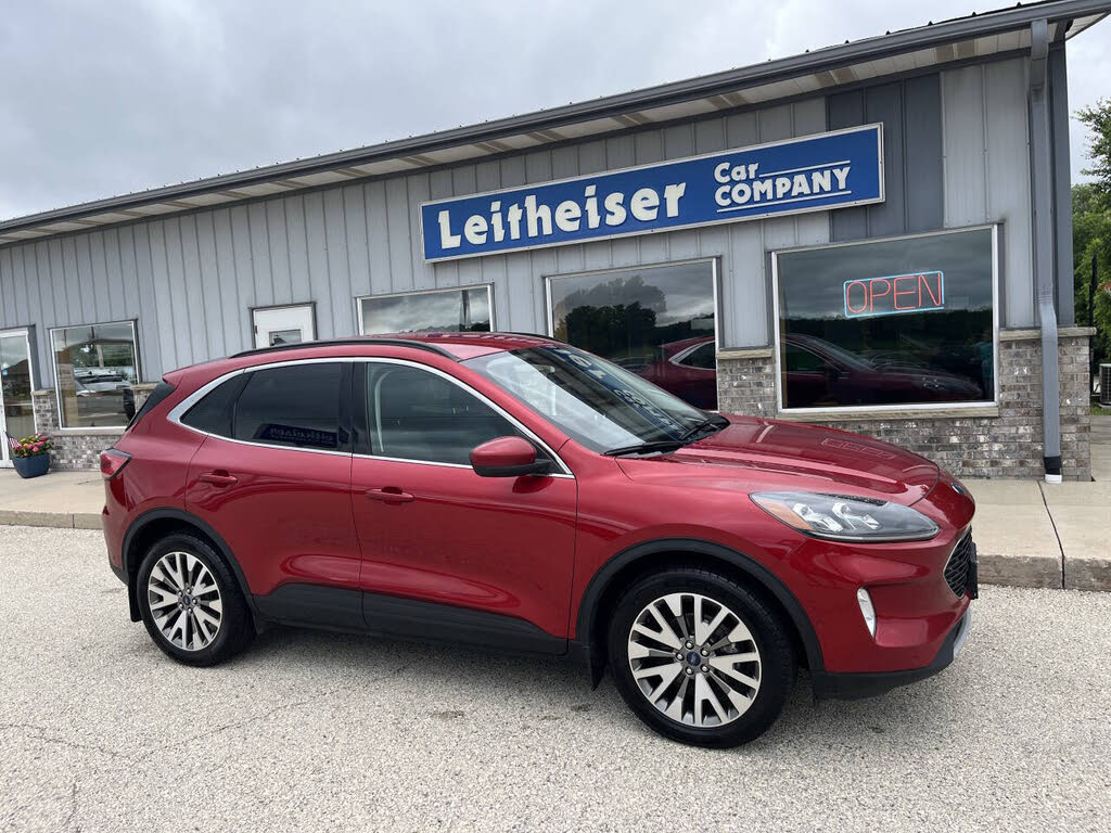 2021 Ford Escape Hybrid Titanium AWD