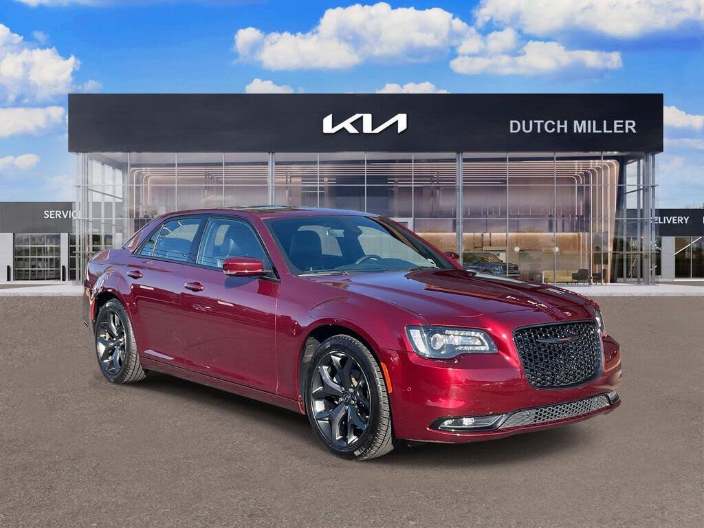 2023 Chrysler 300 S V6 RWD