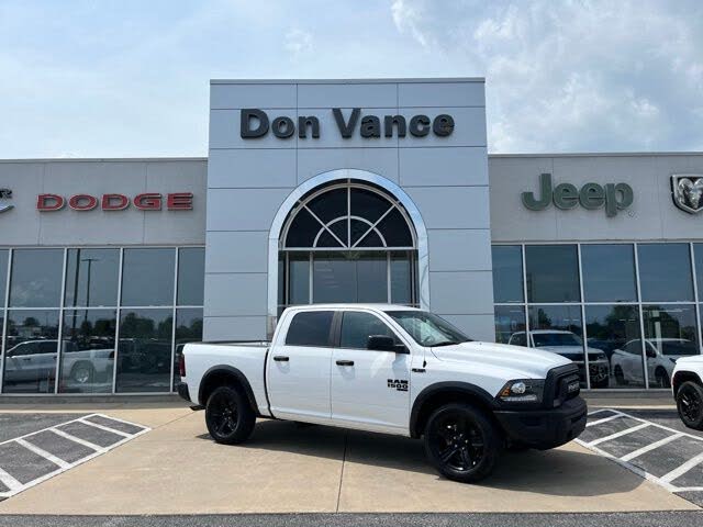 2024 RAM 1500 Classic Warlock Crew Cab 4WD