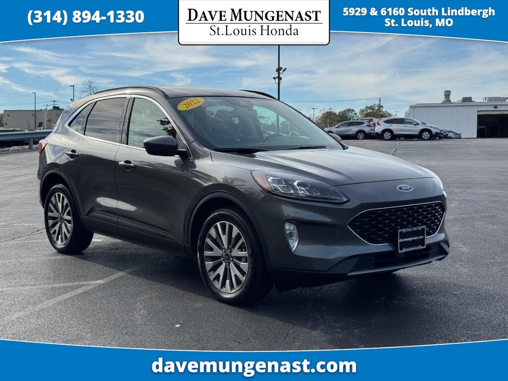 2022 Ford Escape Titanium AWD