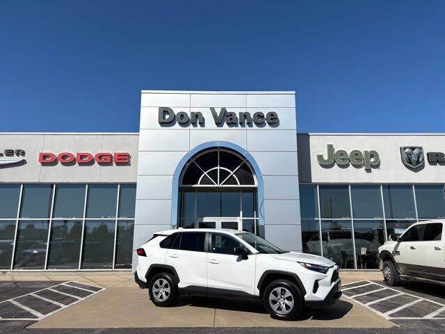 2024 Toyota RAV4 LE FWD