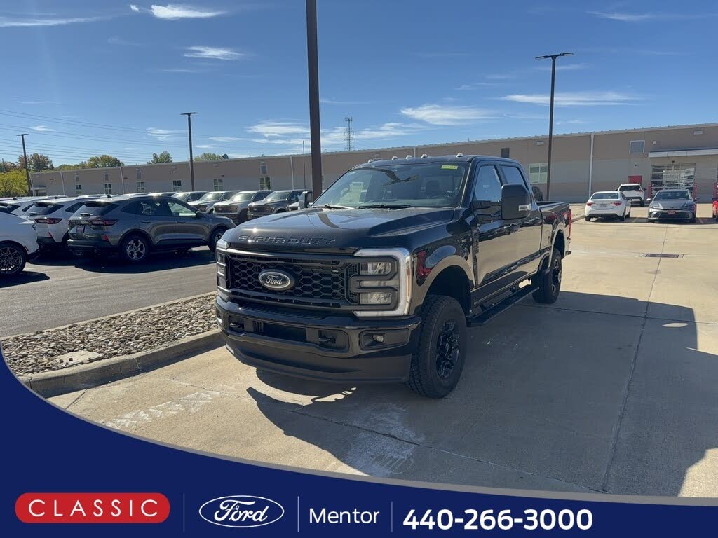 2026 Ford F-250 Super Duty XL Crew Cab 4WD