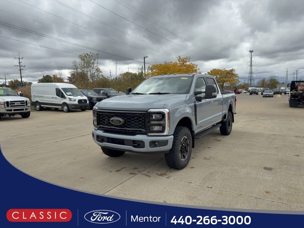 2026 Ford F-250 Super Duty Lariat Crew Cab 4WD