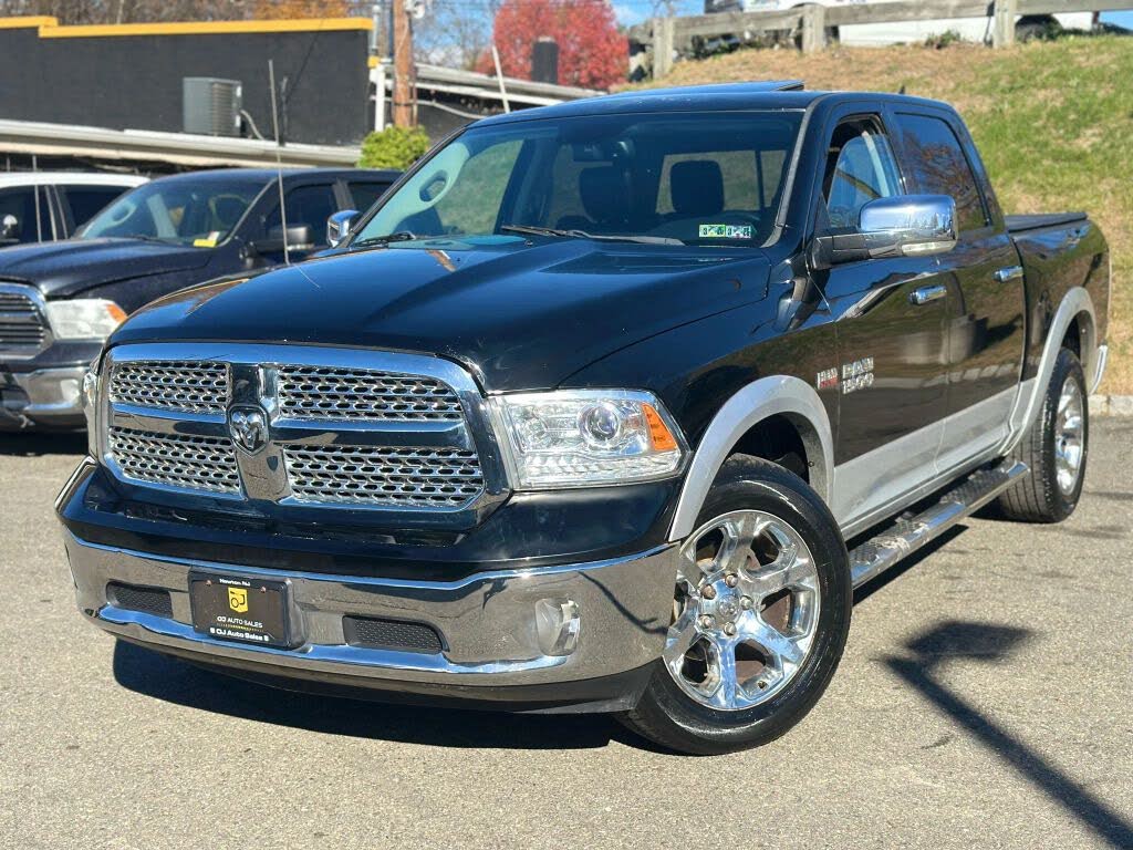 2013 RAM 1500 Laramie Crew Cab 4WD