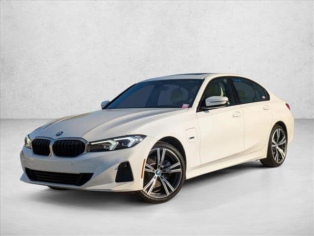 2023 BMW 3 Series 330e Hybrid Plug-in RWD