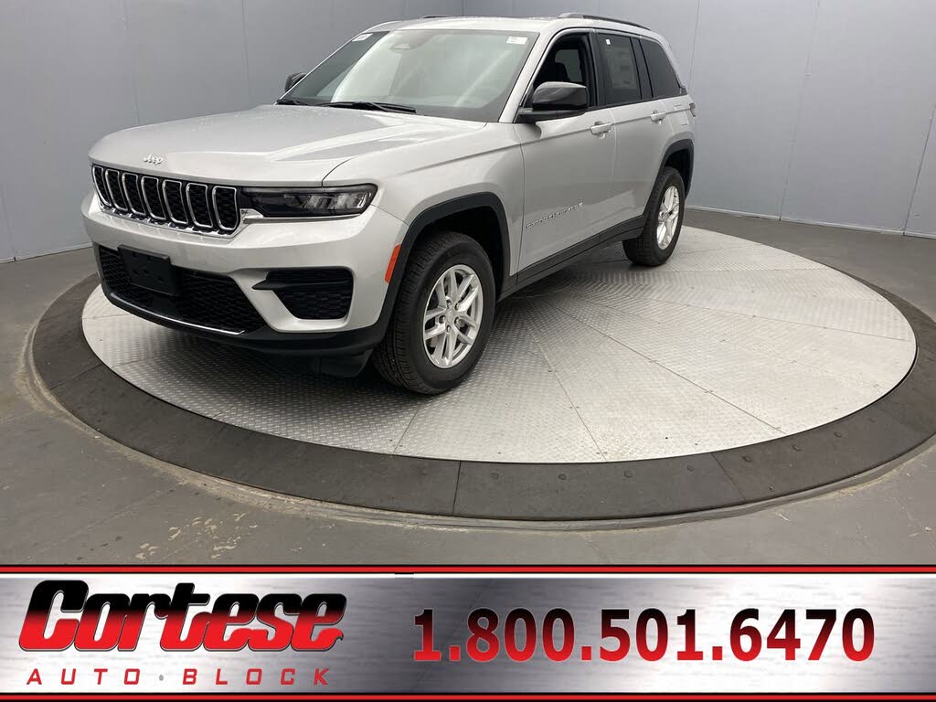 2025 Jeep Grand Cherokee Laredo X 4WD