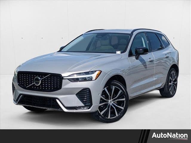 2025 Volvo XC60 B5 Plus Dark Theme AWD
