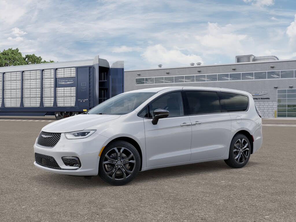 2026 Chrysler Pacifica Select AWD