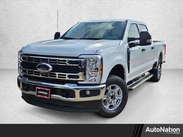 2026 Ford F-250 Super Duty XLT Crew Cab 4WD