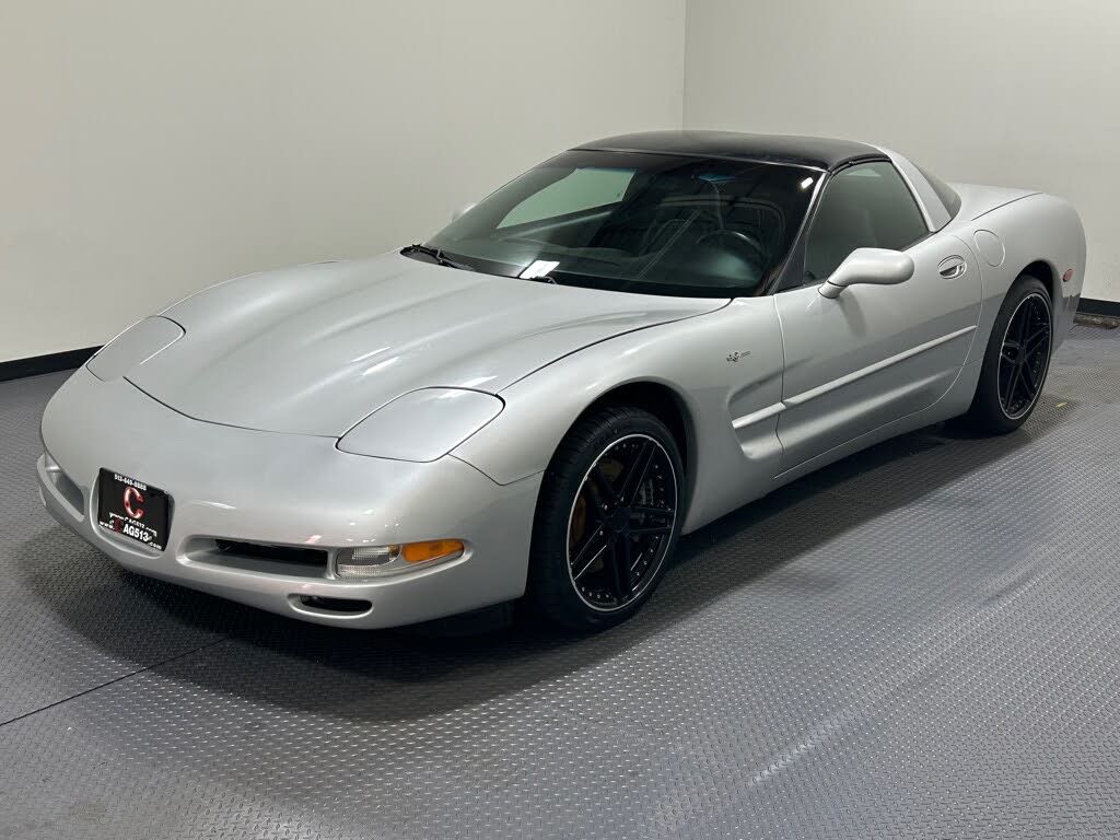 1998 Chevrolet Corvette Coupe RWD