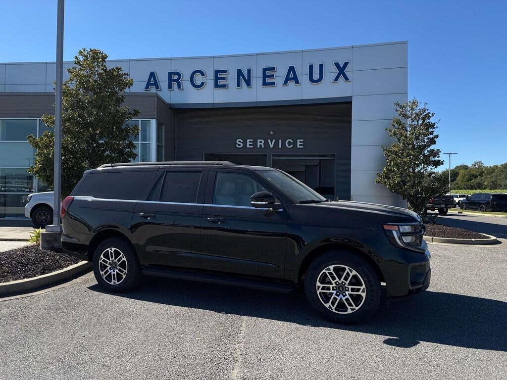 2025 Ford Expedition MAX Active RWD