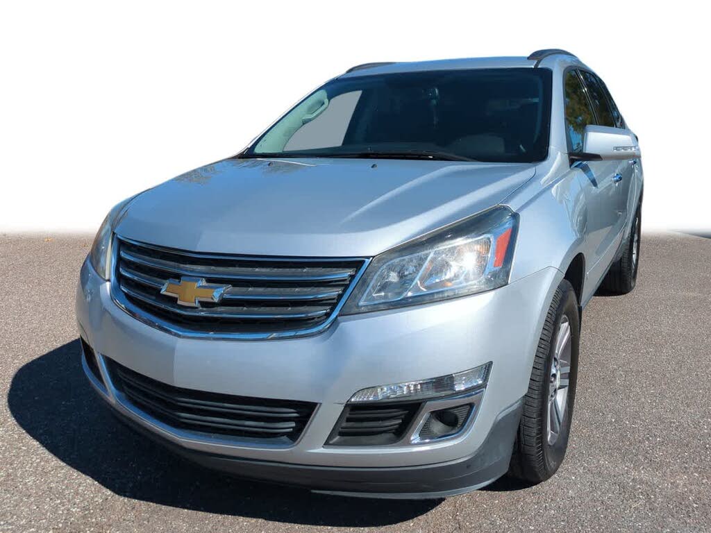 2017 Chevrolet Traverse 2LT FWD