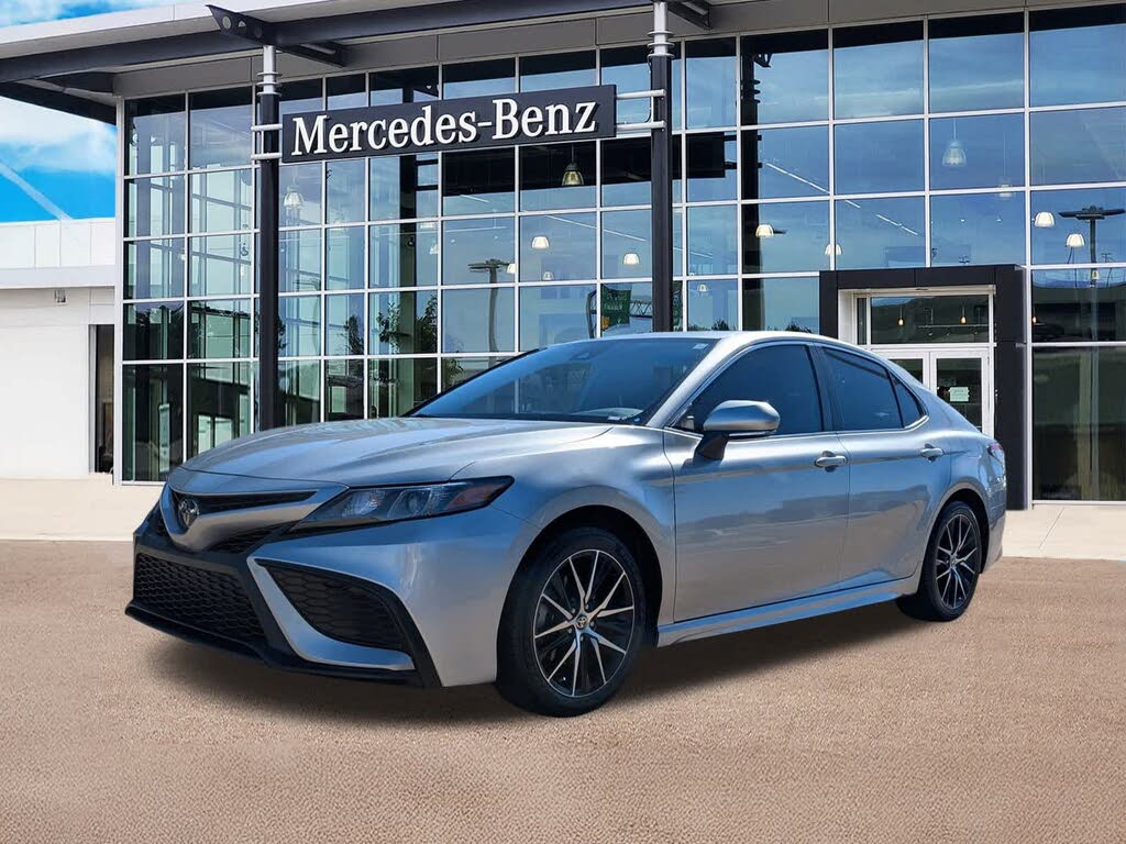 2023 Toyota Camry SE FWD