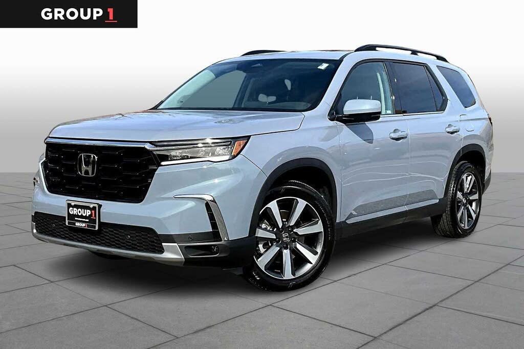 2025 Honda Pilot Touring AWD