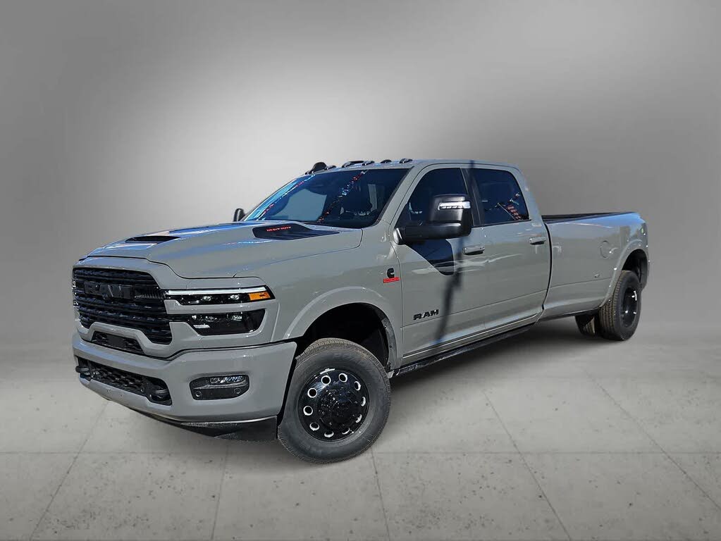 2026 RAM 3500 Limited Crew Cab LB DRW 4WD
