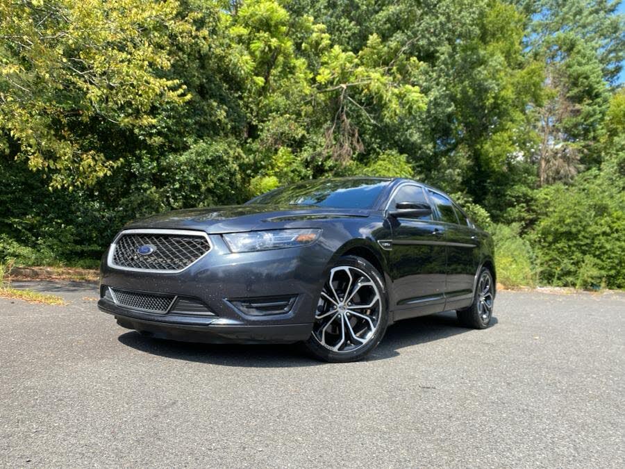 2017 Ford Taurus SHO AWD
