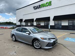 Toyota Camry LE AWD