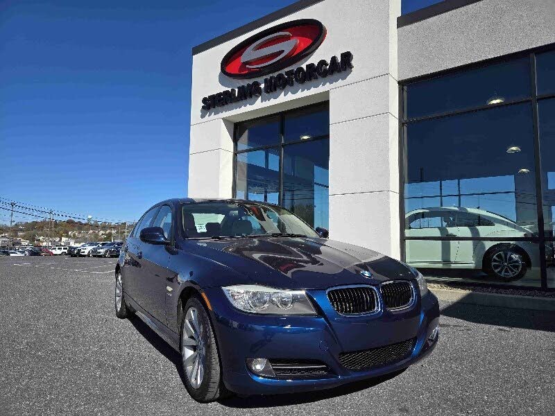 2011 BMW 3 Series 328i xDrive Sedan AWD