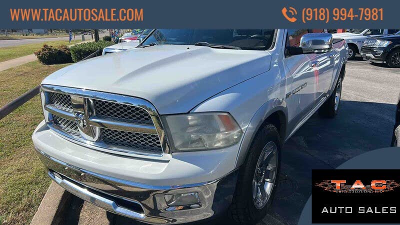 2012 RAM 1500 Laramie Crew Cab
