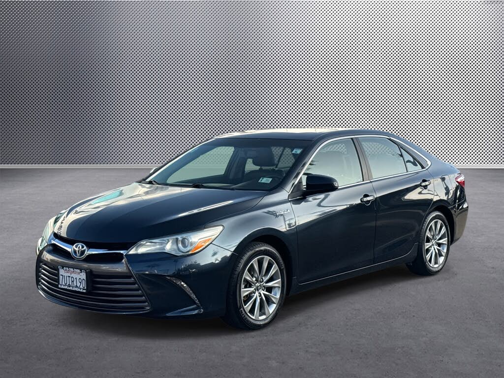 2017 Toyota Camry Hybrid XLE FWD