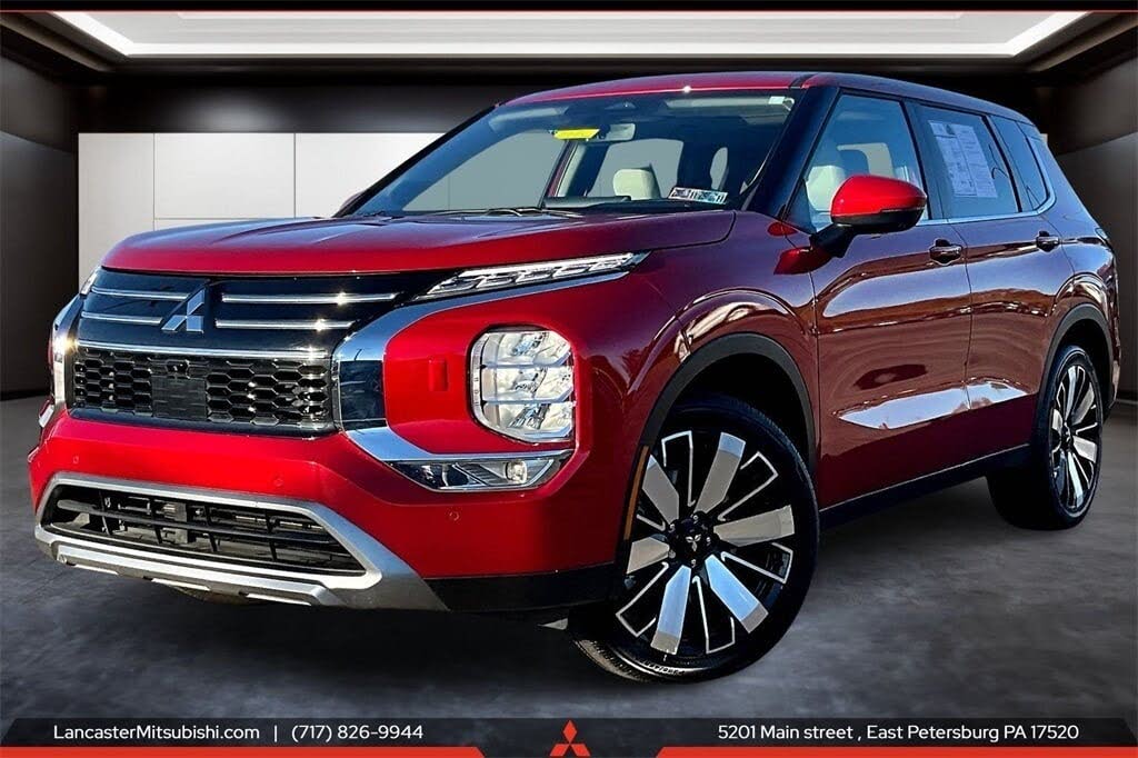 2025 Mitsubishi Outlander SE FWD