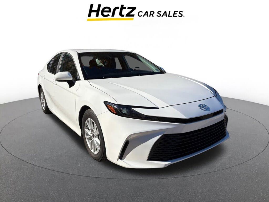 2025 Toyota Camry LE FWD