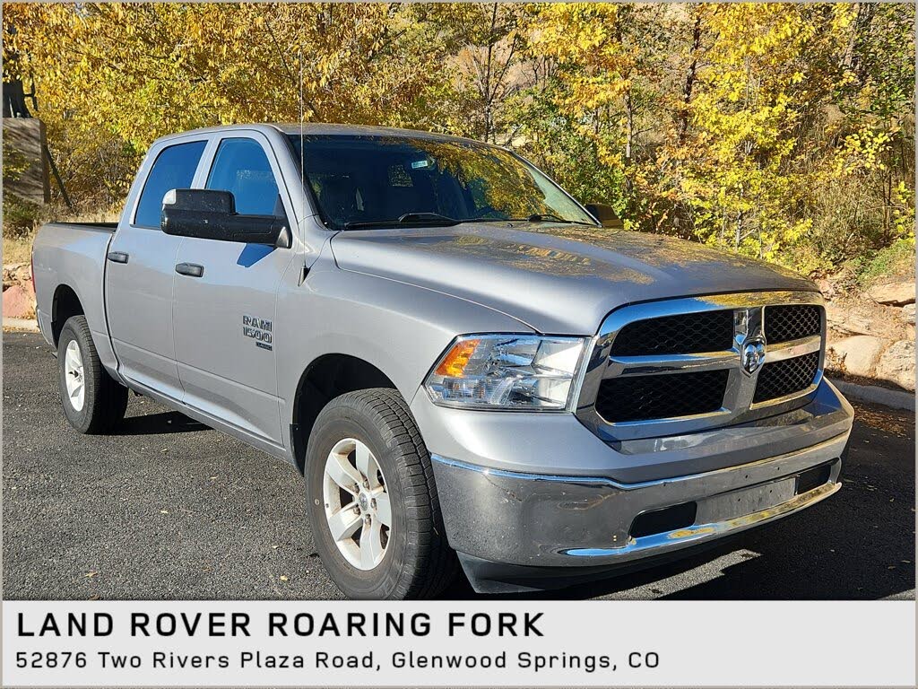 2023 RAM 1500 Classic SLT Crew Cab 4WD