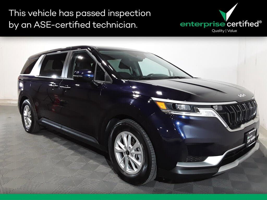 2024 Kia Carnival LX FWD