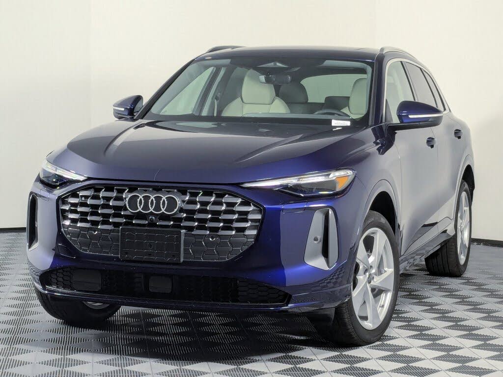 2025 Audi Q5 quattro Premium Plus 40 TFSI