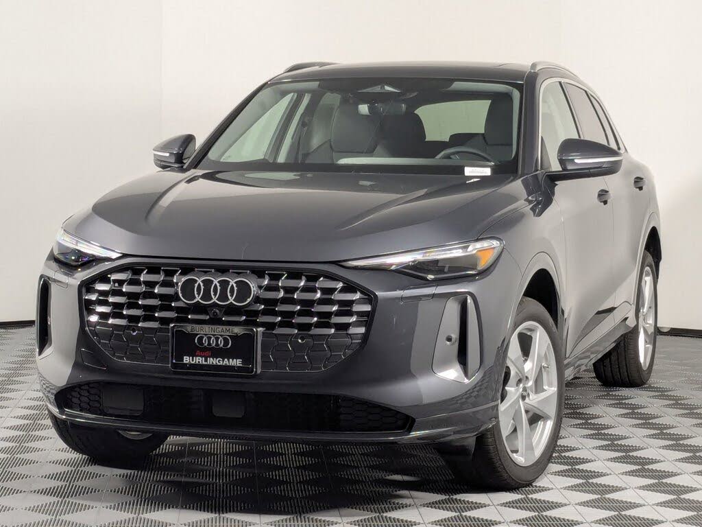 2025 Audi Q5 quattro Premium Plus 40 TFSI